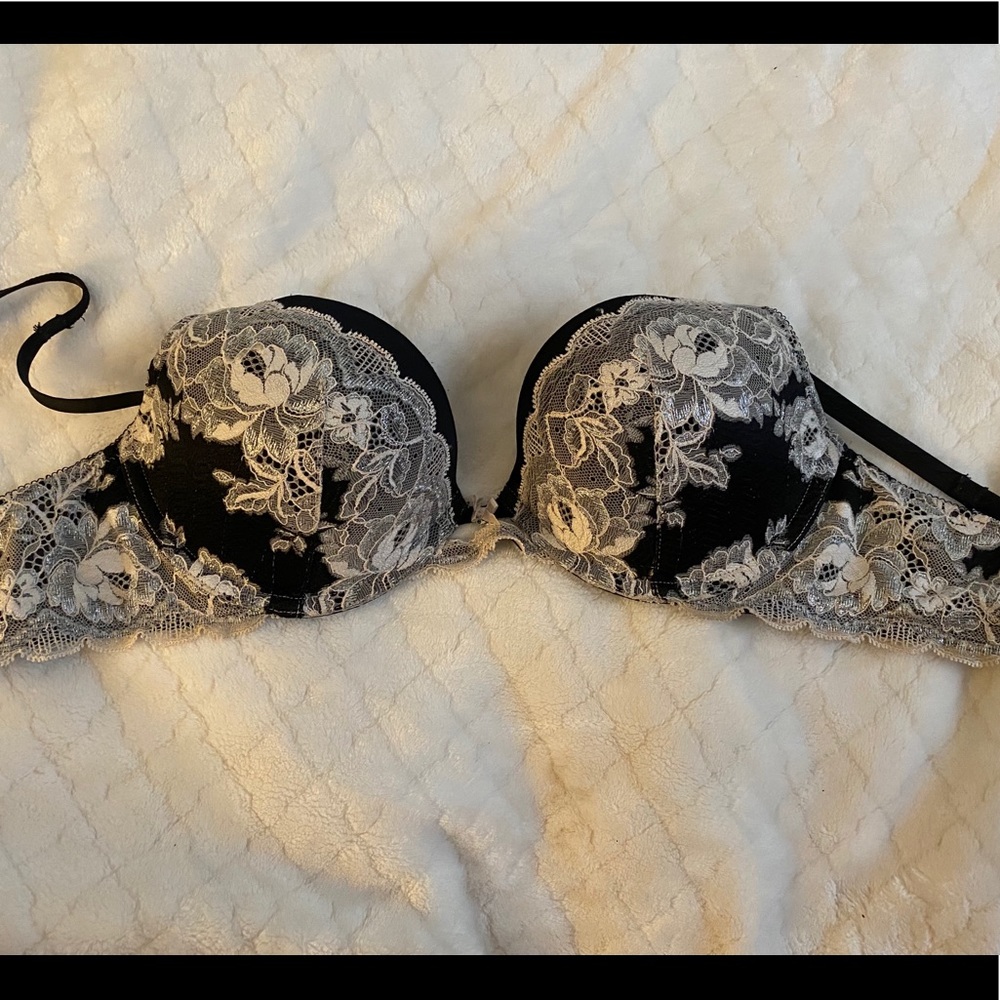 Dream Angels 34C Black & Pink lace bra